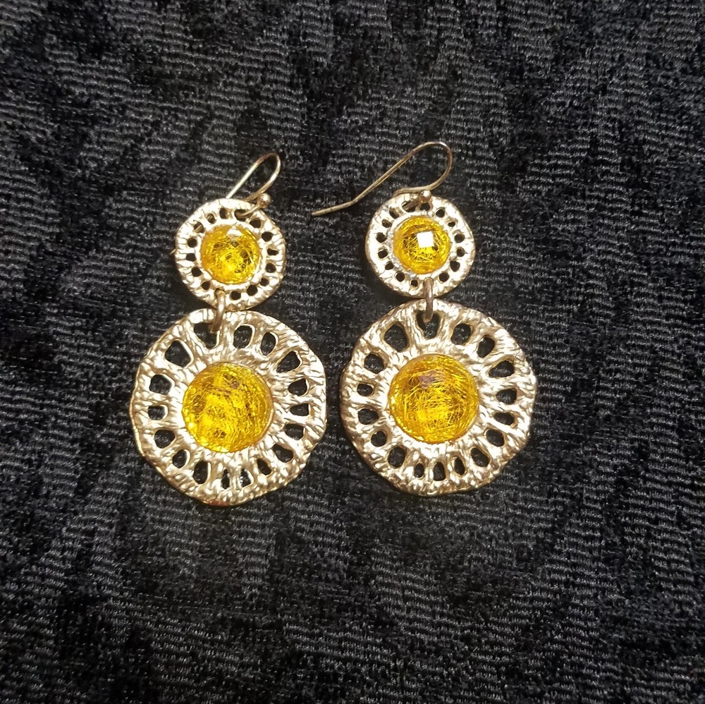 Stunning  gold and yellow fashion earrings